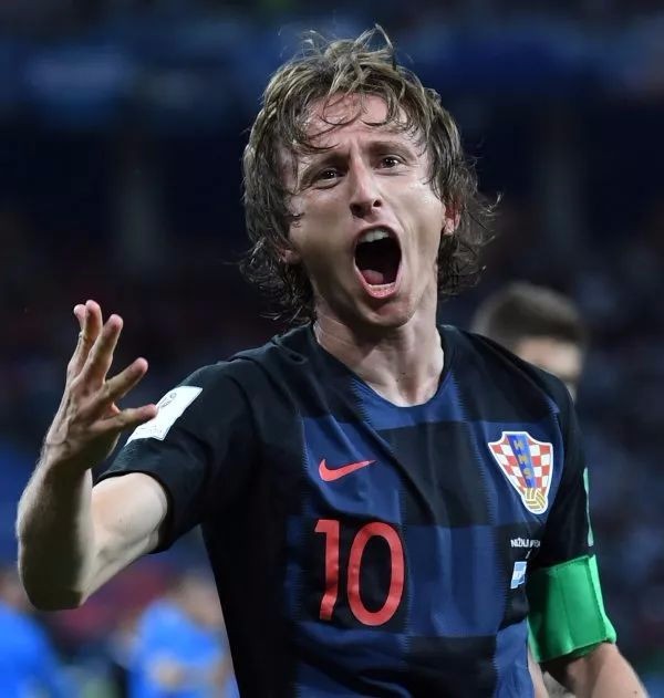 世界杯小组赛抽签结果揭晓，克罗地亚与英格兰、巴拿...